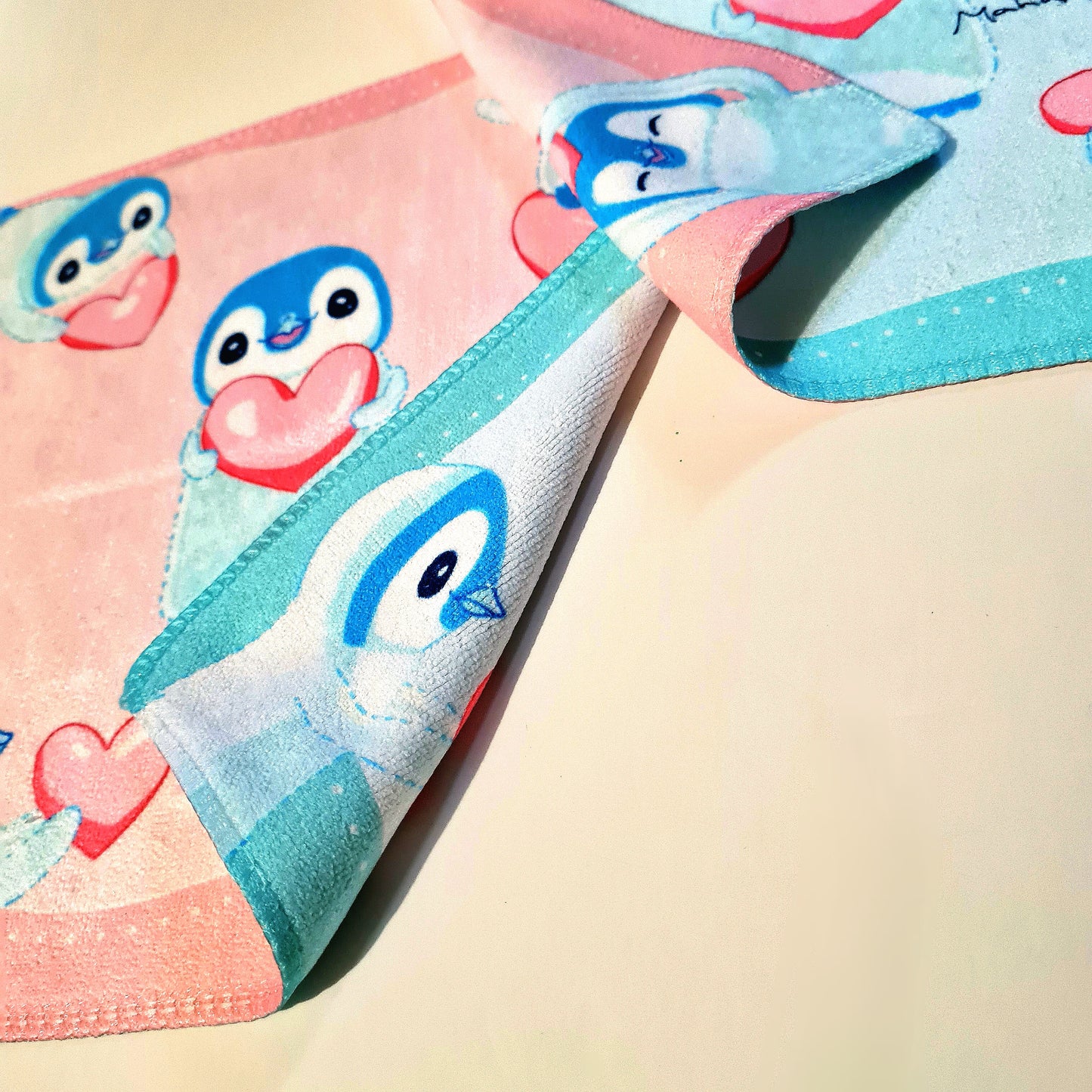 Reversible Heart Pipin Hand Towel